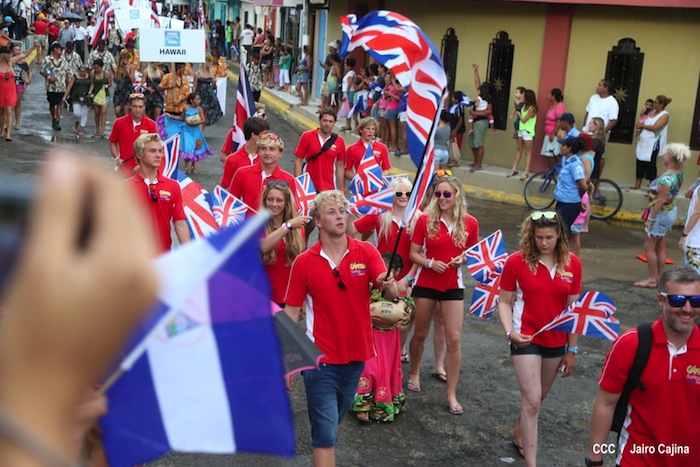 Inauguración del Campeonato Internacional Junior de Surf 2013