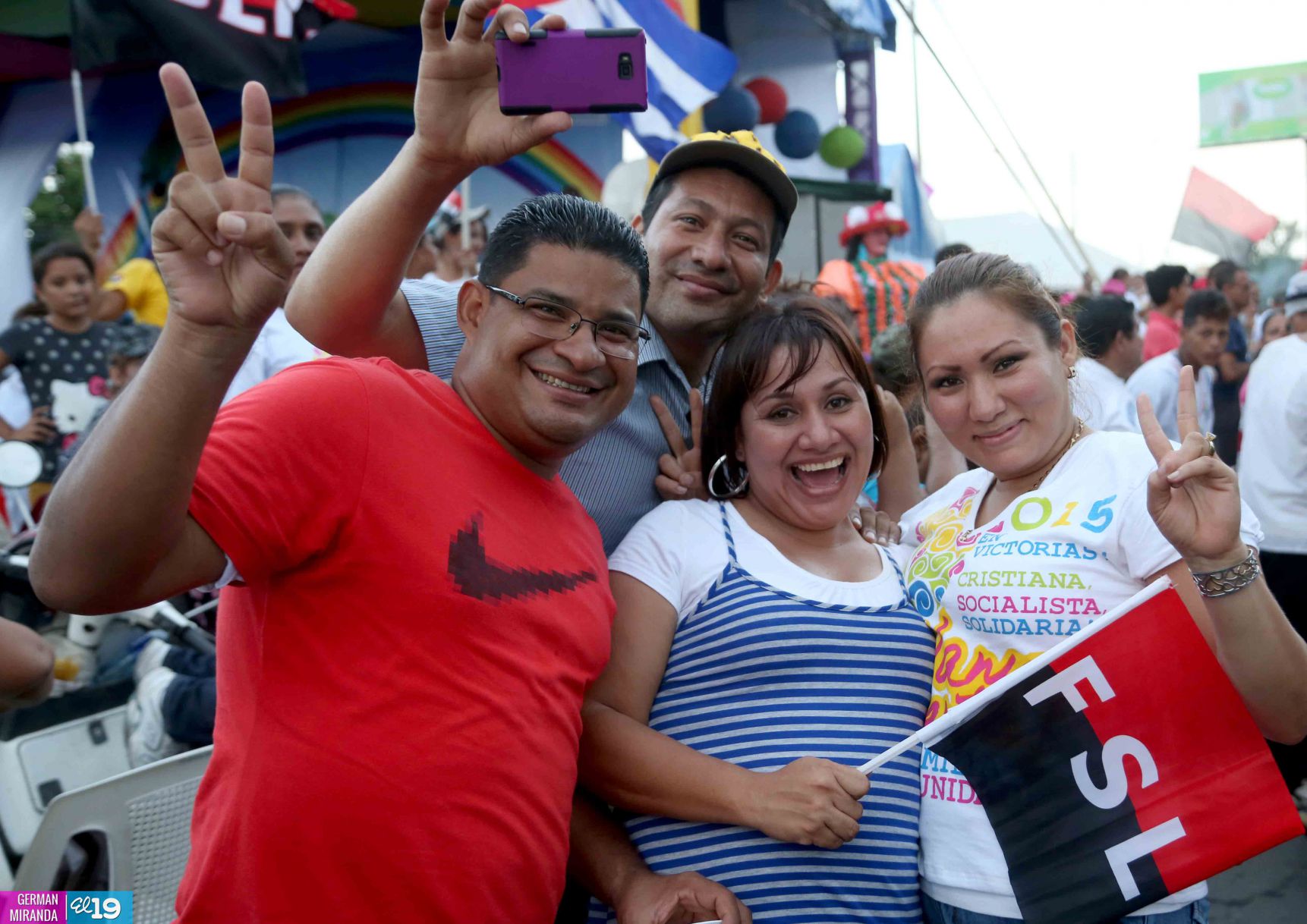 Arte, cultura y tradición en las tarimas del Repliegue 2015