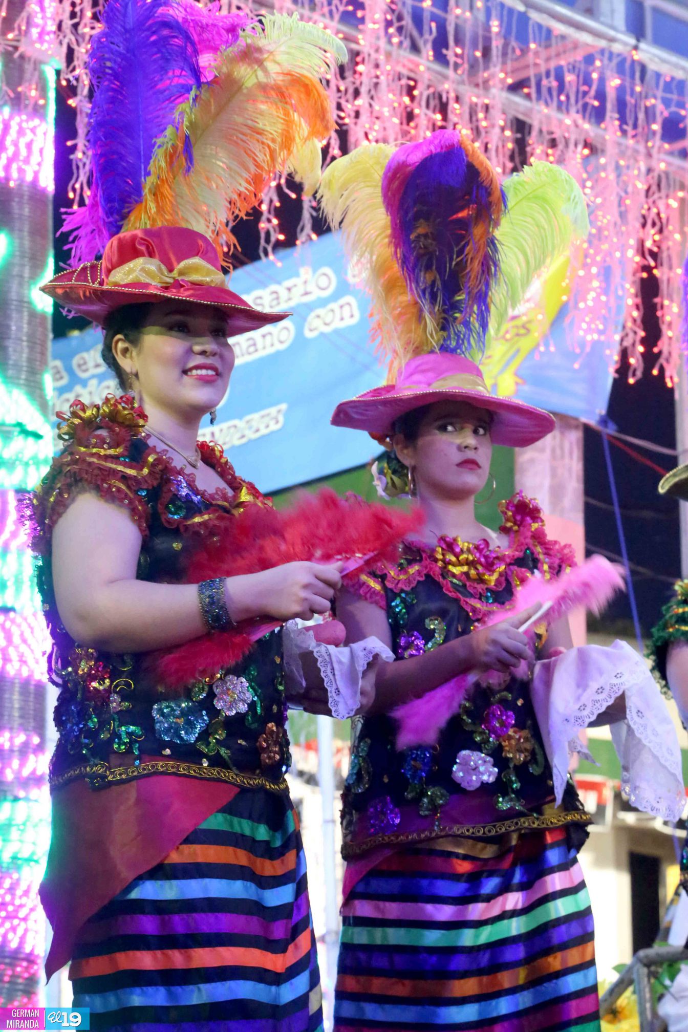 Arte, cultura y tradición en las tarimas del Repliegue 2015