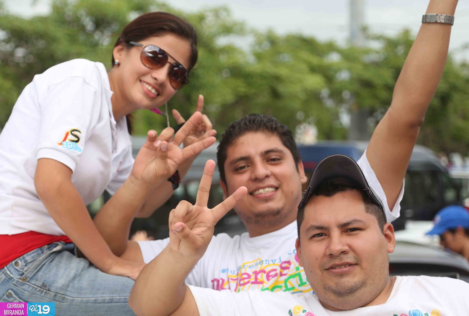 Arte, cultura y tradición en las tarimas del Repliegue 2015