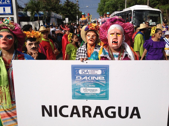 Inauguración del Campeonato Internacional Junior de Surf 2013