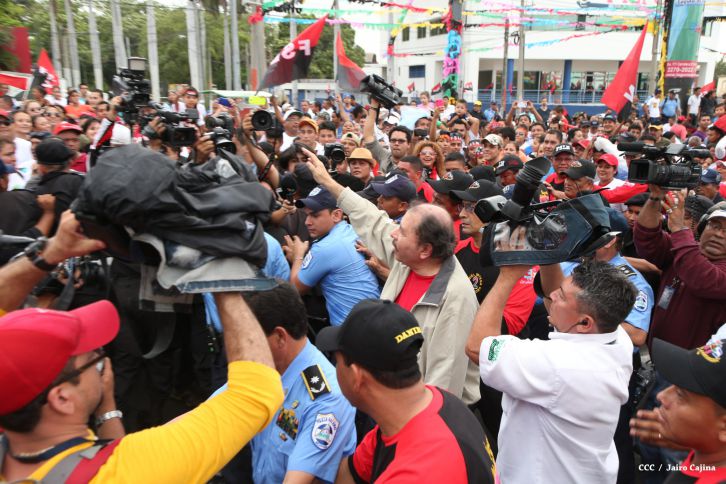 Daniel y Rosario culminan en Monimbó el 36 Aniversario del Repliegue a Masaya