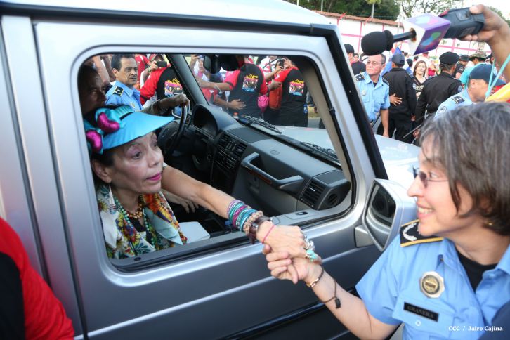 Daniel y Rosario culminan en Monimbó el 36 Aniversario del Repliegue a Masaya