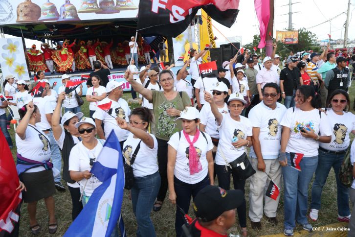 Daniel y Rosario culminan en Monimbó el 36 Aniversario del Repliegue a Masaya