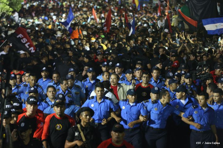 Daniel y Rosario culminan en Monimbó el 36 Aniversario del Repliegue a Masaya