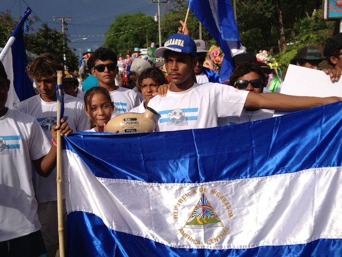 Inauguración del Campeonato Internacional Junior de Surf 2013