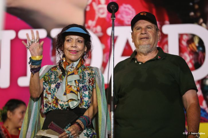 Daniel y Rosario culminan en Monimbó el 36 Aniversario del Repliegue a Masaya