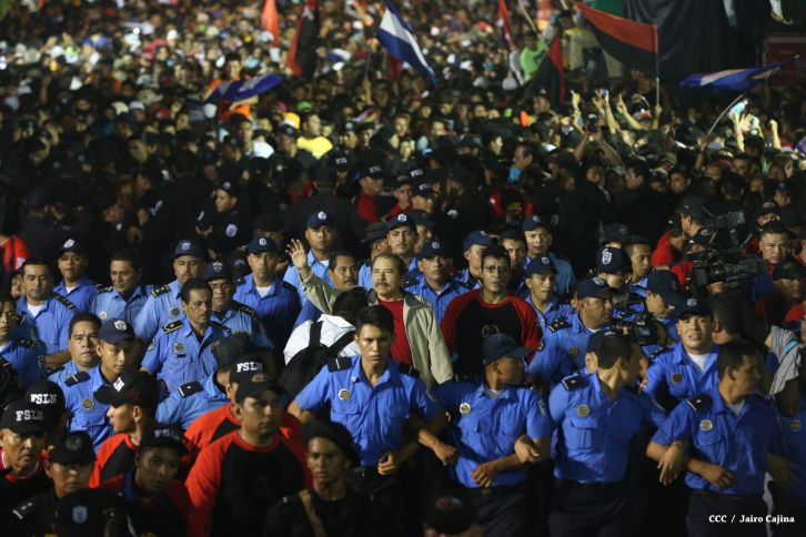 Daniel y Rosario culminan en Monimbó el 36 Aniversario del Repliegue a Masaya