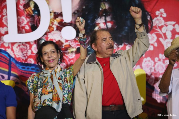 Daniel y Rosario culminan en Monimbó el 36 Aniversario del Repliegue a Masaya