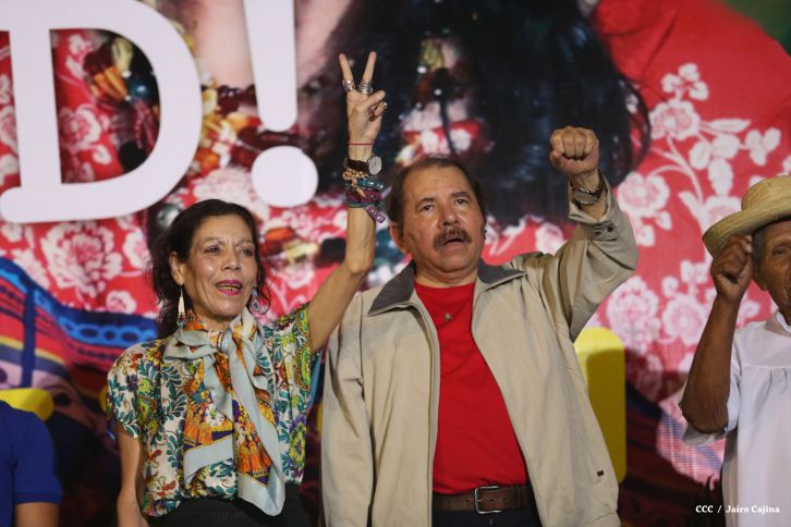 Daniel y Rosario culminan en Monimbó el 36 Aniversario del Repliegue a Masaya