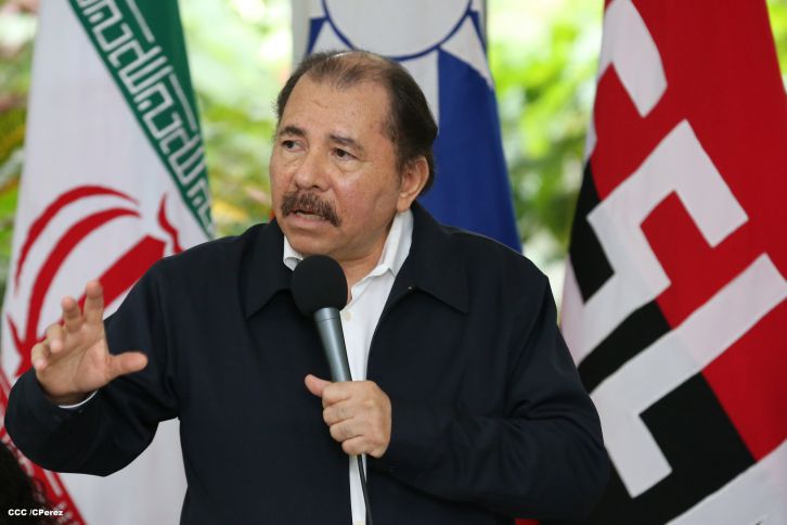 Daniel y Rosario reciben cartas credenciales de los embajadores de Irán, Taiwán, México y Japón