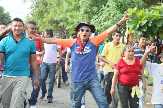 Leoneses reeditan toma del Fortín de Acosasco