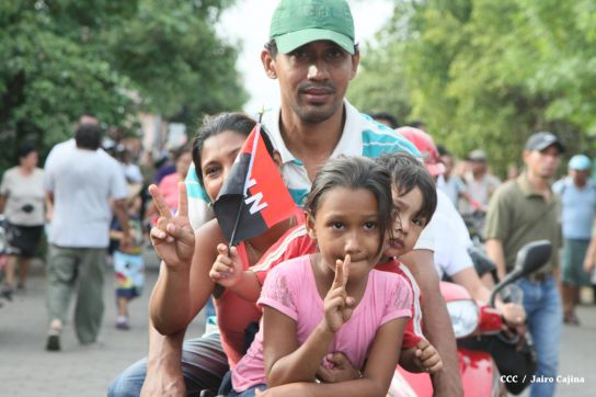 Leoneses reeditan toma del Fortín de Acosasco