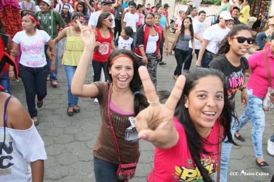 Leoneses reeditan toma del Fortín de Acosasco