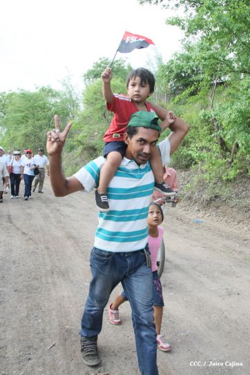 Leoneses reeditan toma del Fortín de Acosasco