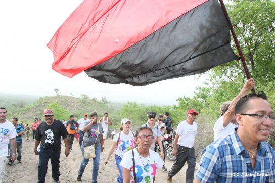 Leoneses reeditan toma del Fortín de Acosasco