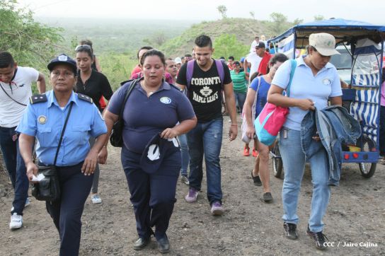 Leoneses reeditan toma del Fortín de Acosasco
