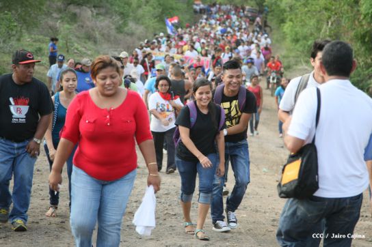 Leoneses reeditan toma del Fortín de Acosasco