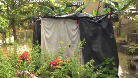 Atienden a familias afectadas por crecida del Río Escondido en El Rama