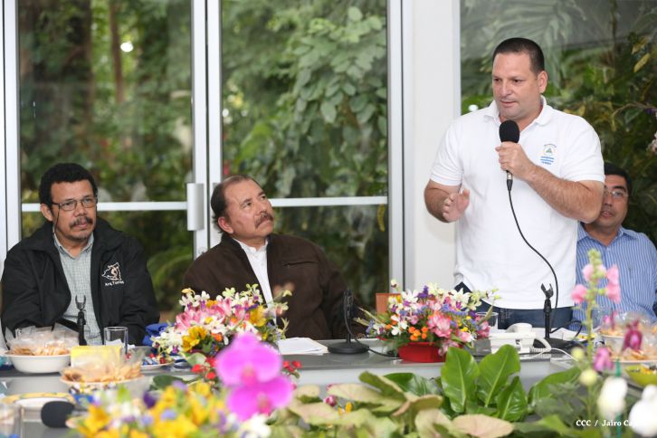 Presidente Daniel abandera a delegaciones que participarán en eventos deportivos internacionales