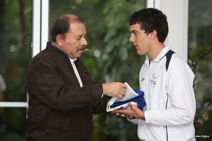 Presidente Daniel abandera a delegaciones que participarán en eventos deportivos internacionales