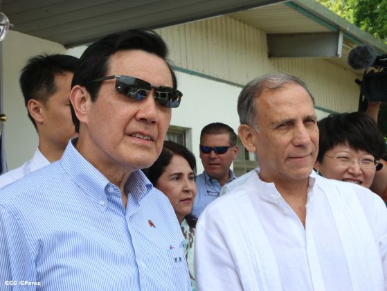 Presidente Ma Ying-jeou visita Empresa de Zona Franca Alpha Textil Nicaragua S.A.