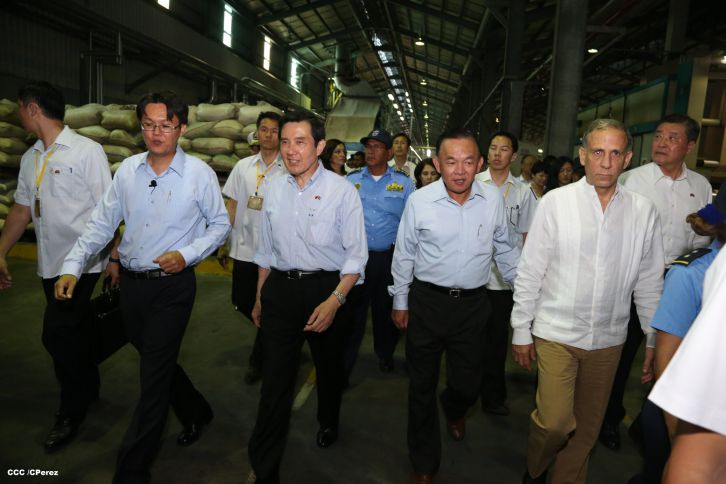 Presidente Ma Ying-jeou visita Empresa de Zona Franca Alpha Textil Nicaragua S.A.
