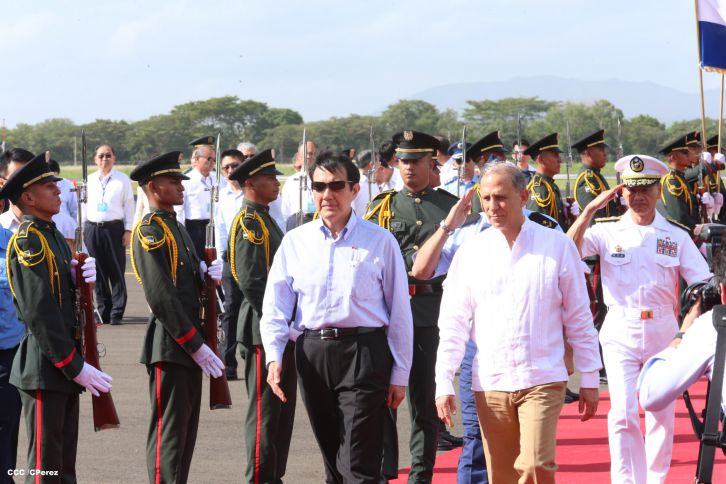 Presidente Ma Ying-jeou visita Empresa de Zona Franca Alpha Textil Nicaragua S.A.