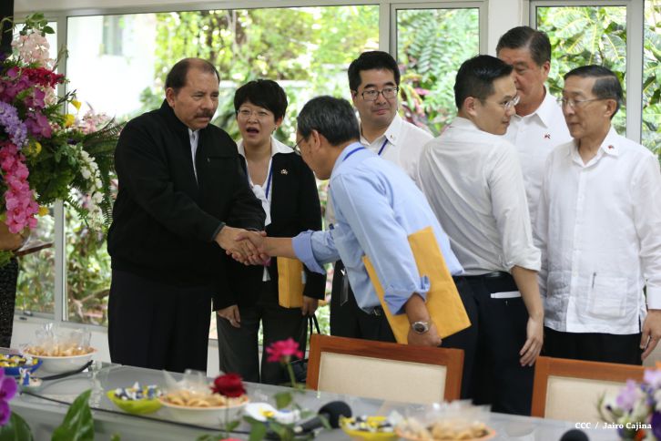 Daniel y Rosario reciben al presidente de China-Taiwán Ma Ying-jeou