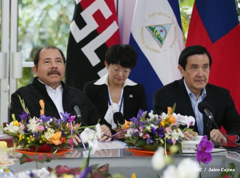 Daniel y Rosario reciben al presidente de China-Taiwán Ma Ying-jeou