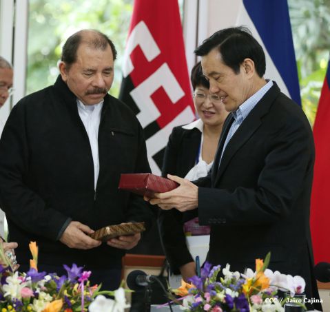 Daniel y Rosario reciben al presidente de China-Taiwán Ma Ying-jeou