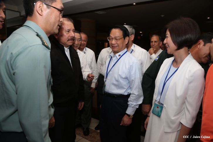 Presidente Daniel y Compañera Rosario asisten a cena con el presidente de Taiwán Ma Ying-jeou