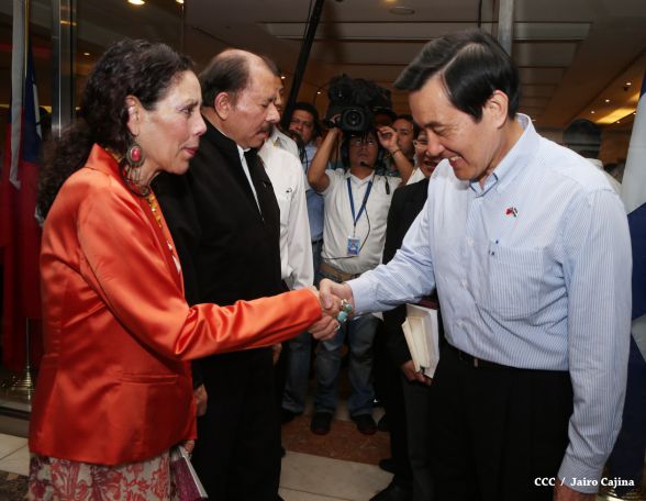 Presidente Daniel y Compañera Rosario asisten a cena con el presidente de Taiwán Ma Ying-jeou