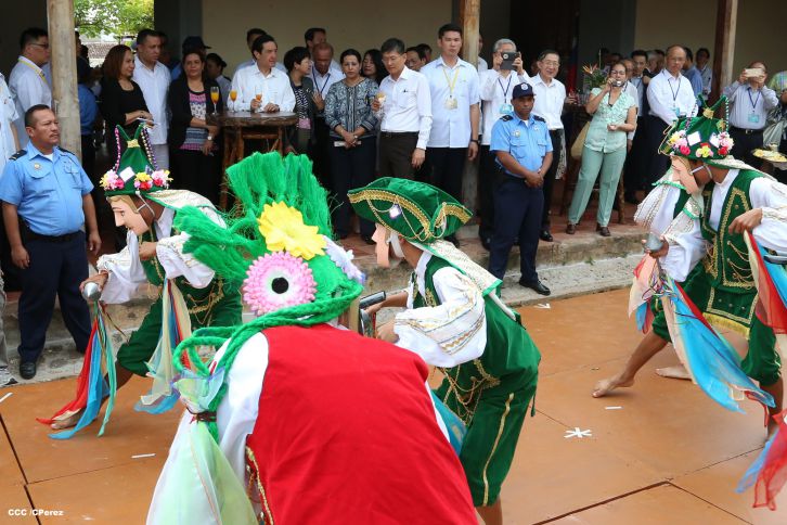 Presidente Ma Ying-jeou visita ciudad de Granada