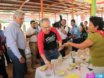 Primer Vicepresidente de Cuba y los Cinco héroes recorren Parque Nacional de Ferias