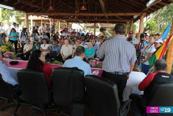 Primer Vicepresidente de Cuba y los Cinco héroes recorren Parque Nacional de Ferias