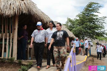 Primer Vicepresidente de Cuba y los Cinco héroes recorren Parque Nacional de Ferias