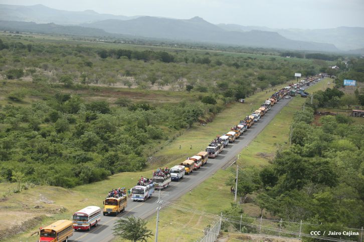 Caravanas de todo el país entran a Managua! Viva el 36/19!