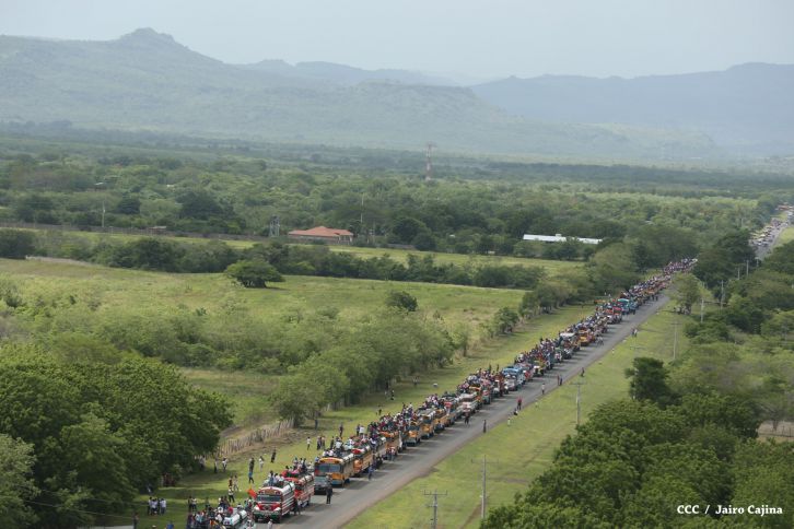 Caravanas de todo el país entran a Managua! Viva el 36/19!