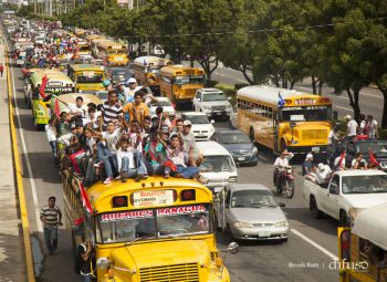 Caravanas de todo el país entran a Managua! Viva el 36/19!