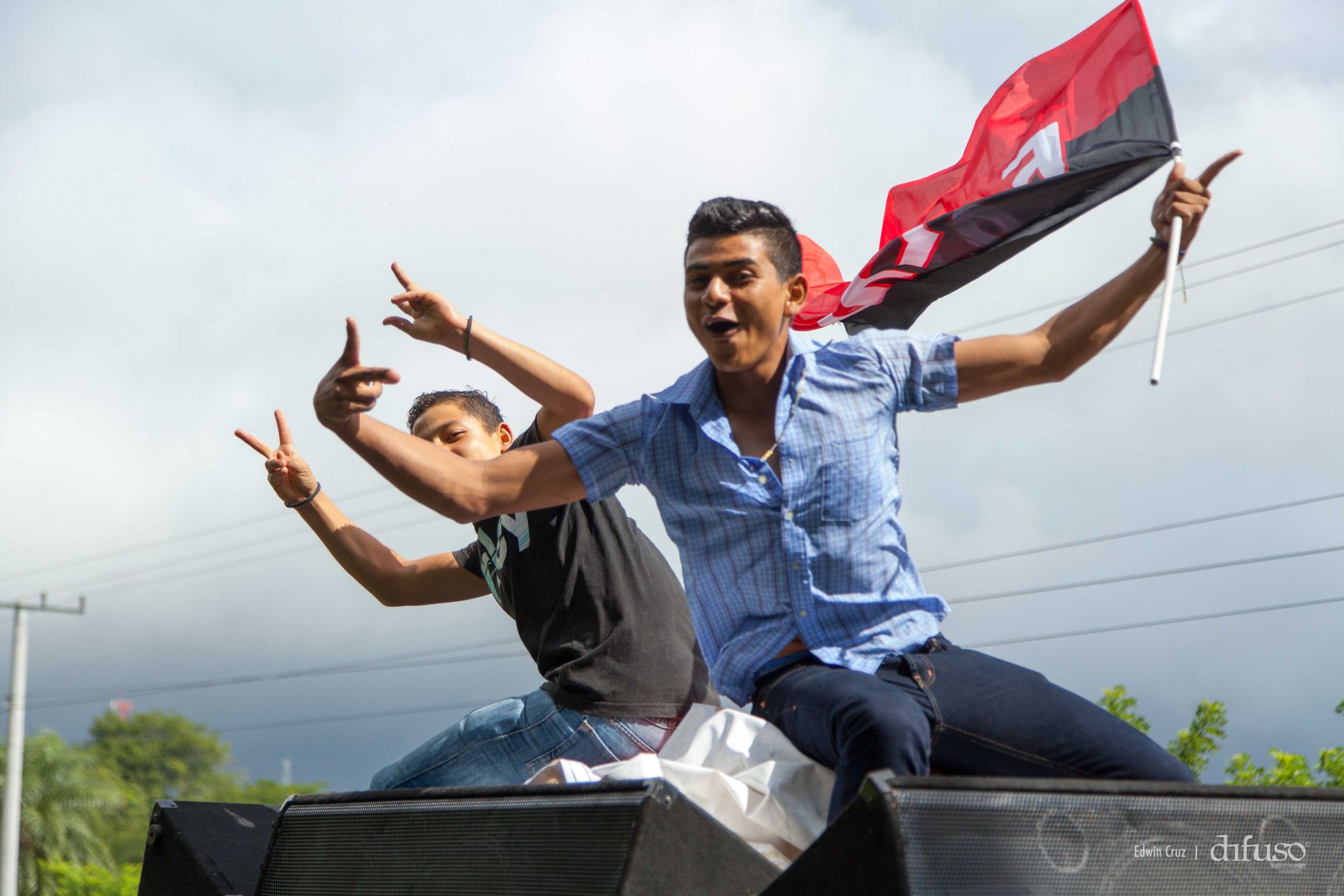 Caravanas de todo el país entran a Managua! Viva el 36/19!