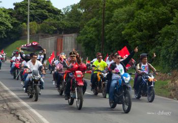 Caravanas de todo el país entran a Managua! Viva el 36/19!