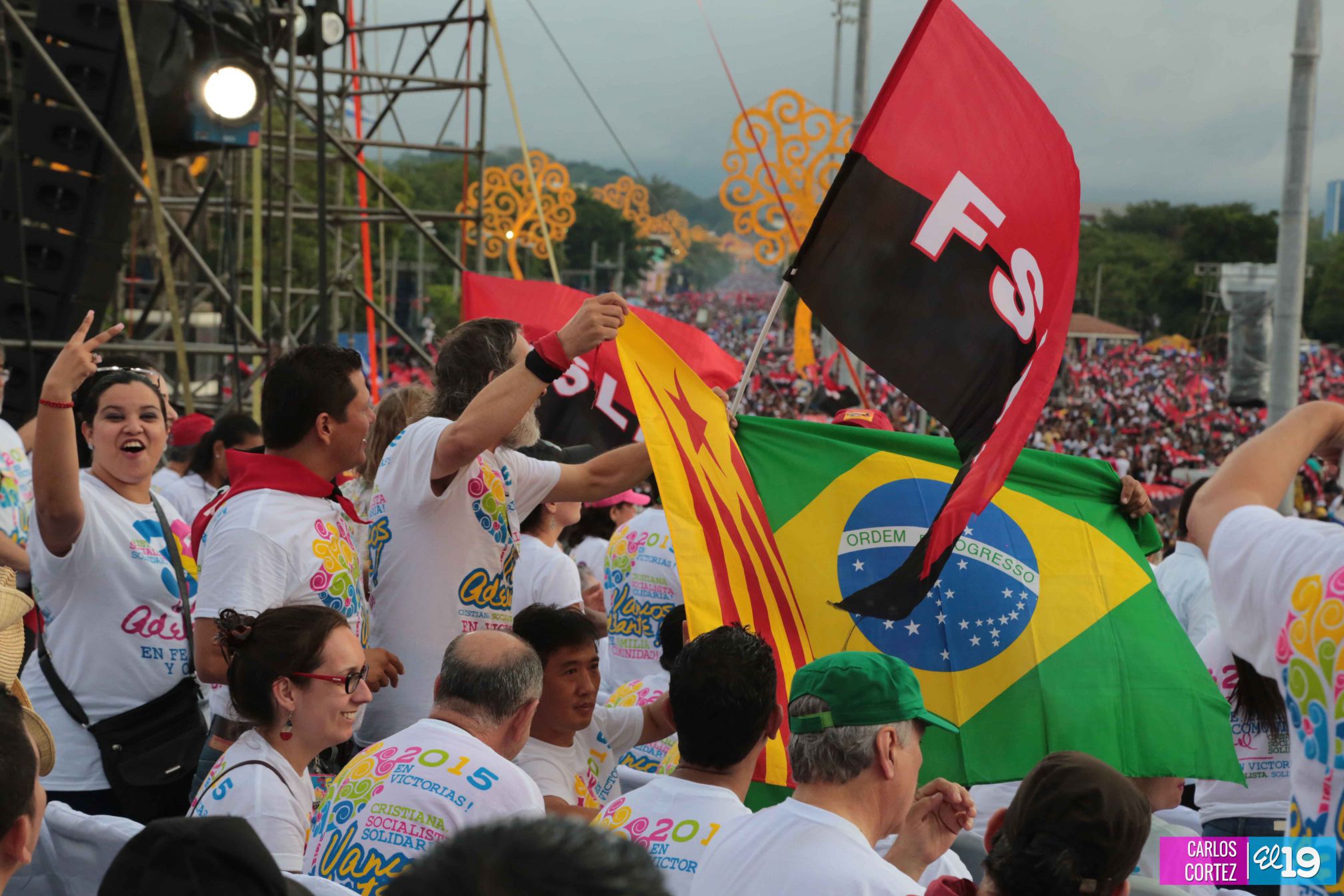 Más fotografías de la celebración del 36/19 