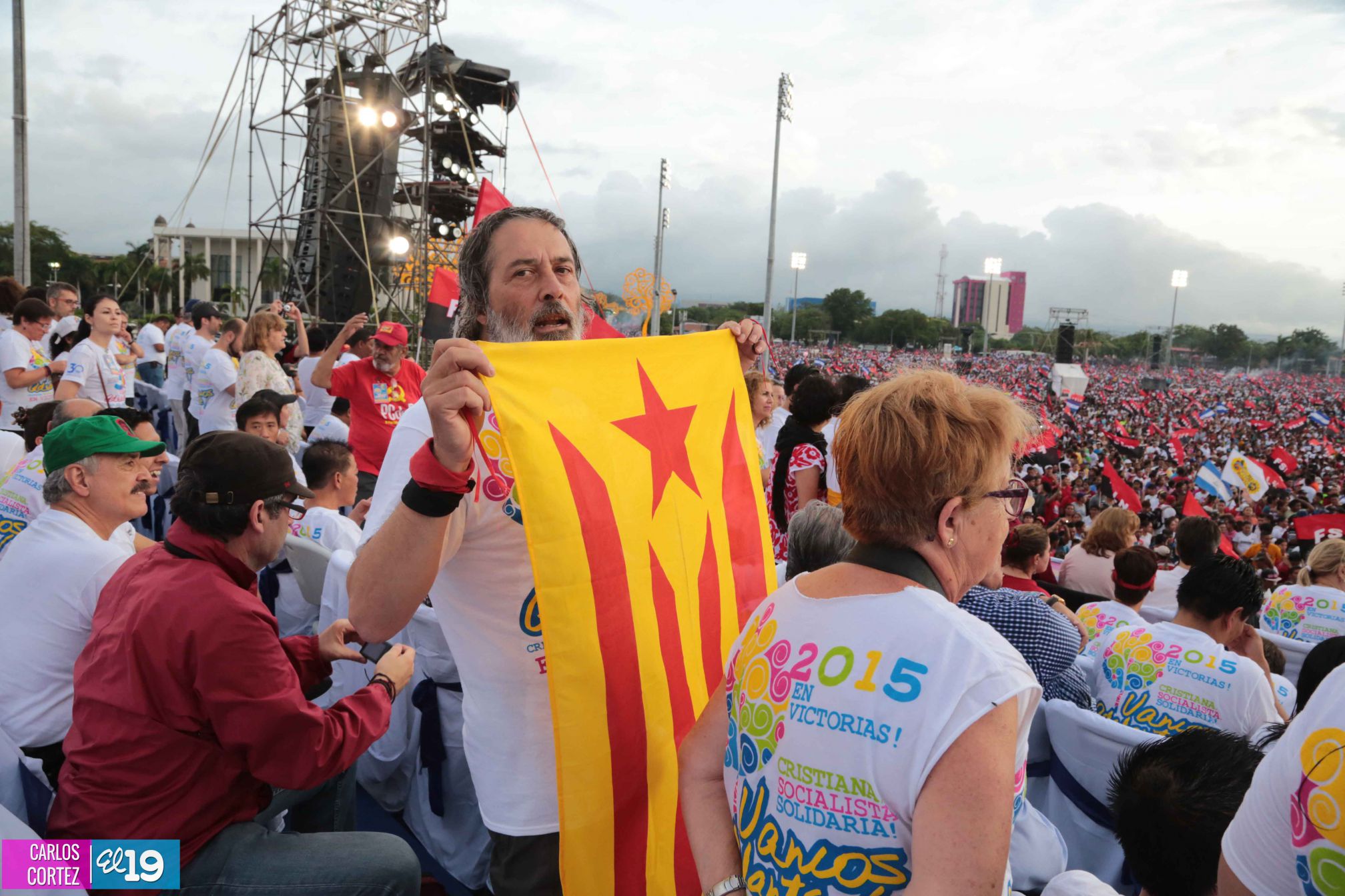 Más fotografías de la celebración del 36/19 