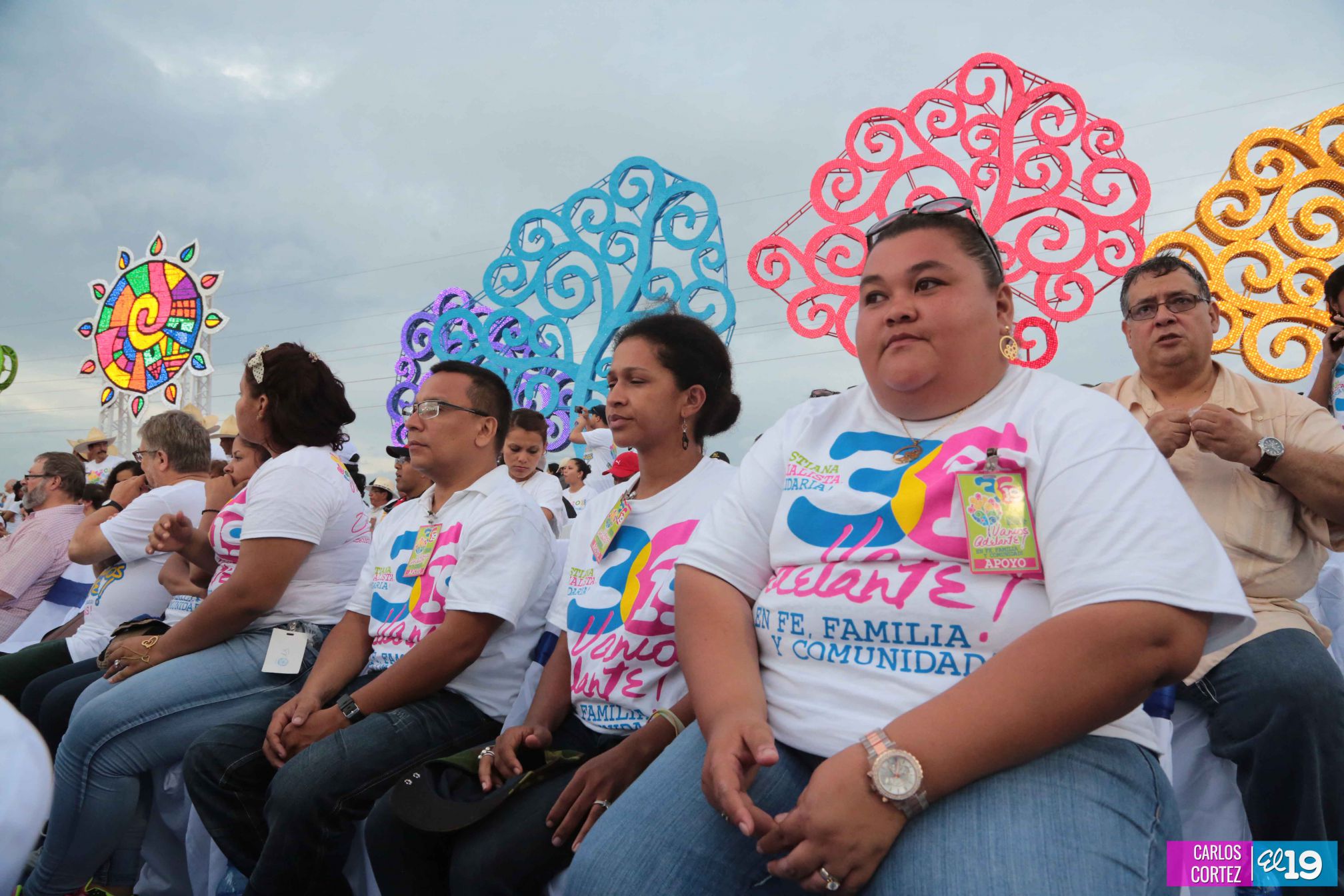 Más fotografías de la celebración del 36/19 