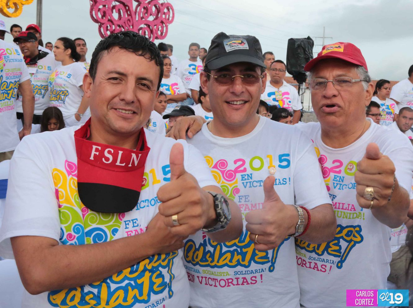 Más fotografías de la celebración del 36/19 