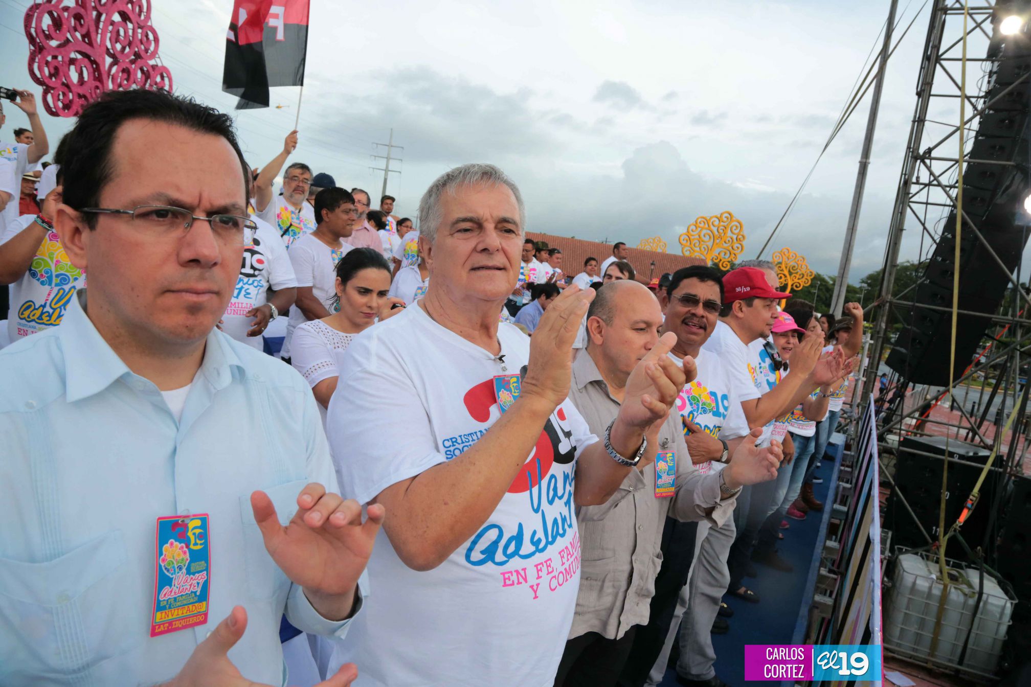Más fotografías de la celebración del 36/19 