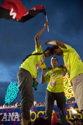 Más fotografías de la celebración del 36/19 