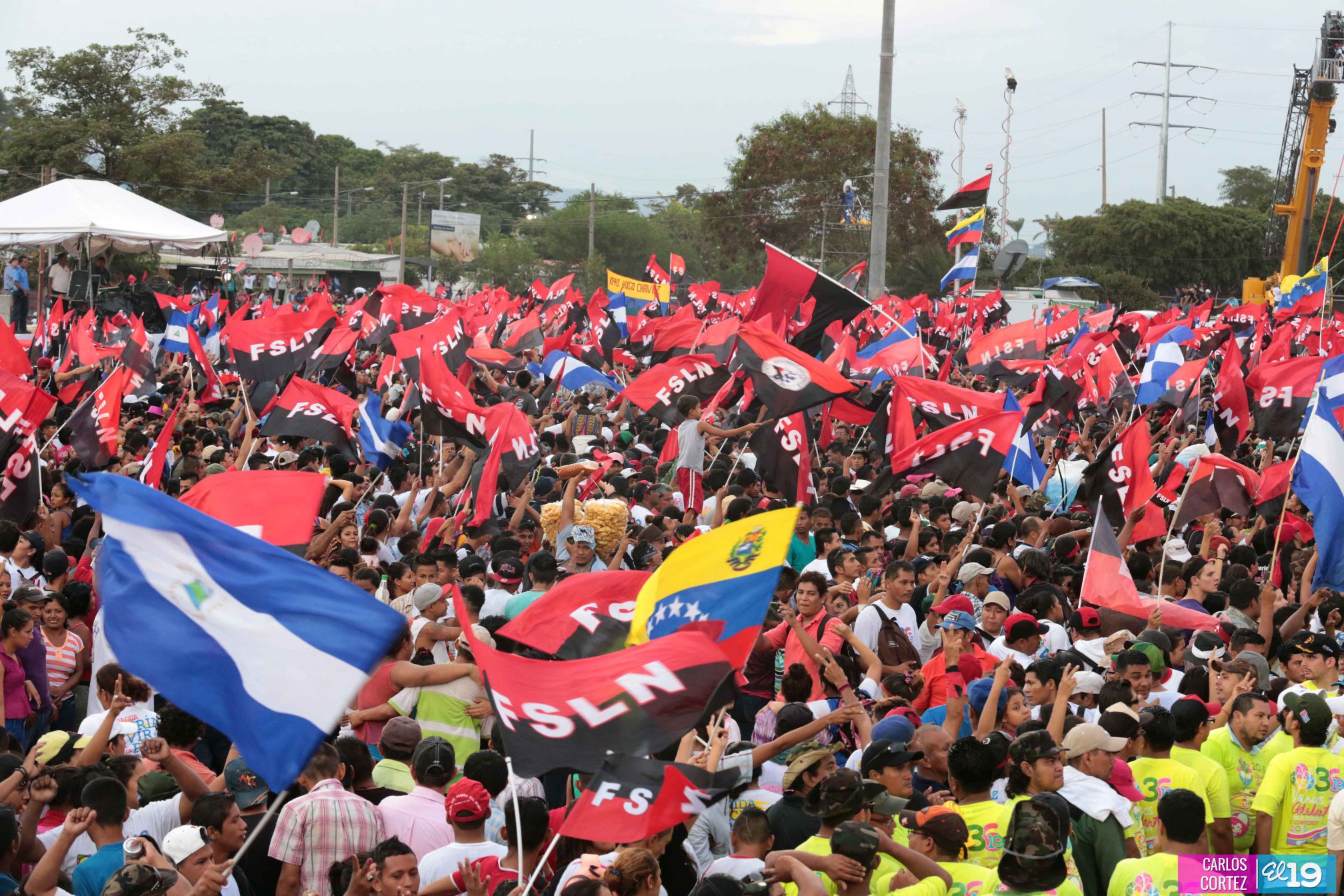Más fotografías de la celebración del 36/19 