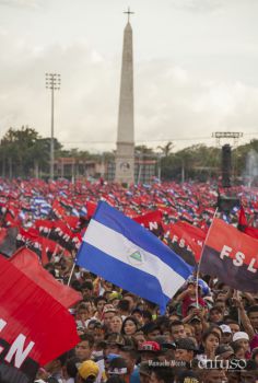 Más fotografías de la celebración del 36/19 